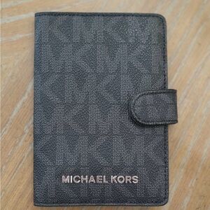 Passport Wallet